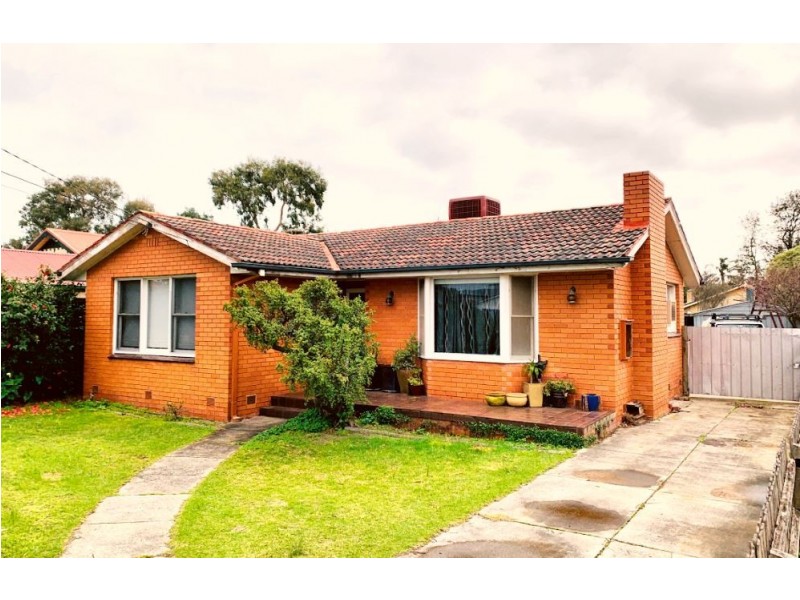 13 Johnstone Street, Seaford VIC 3198