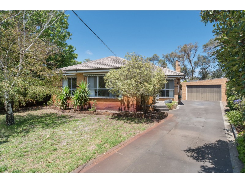 13 Coonara Avenue, Seaford VIC 3198