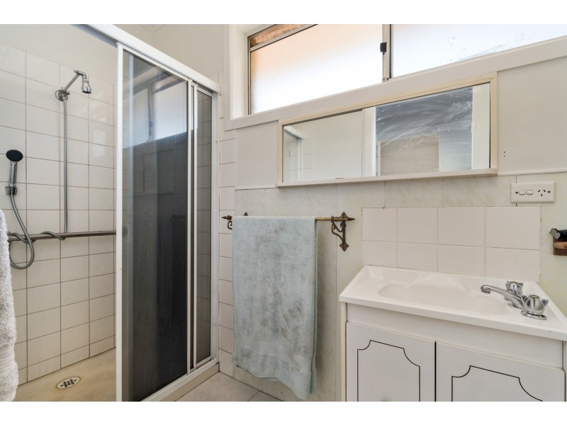 13 Coonara Avenue, Seaford VIC 3198