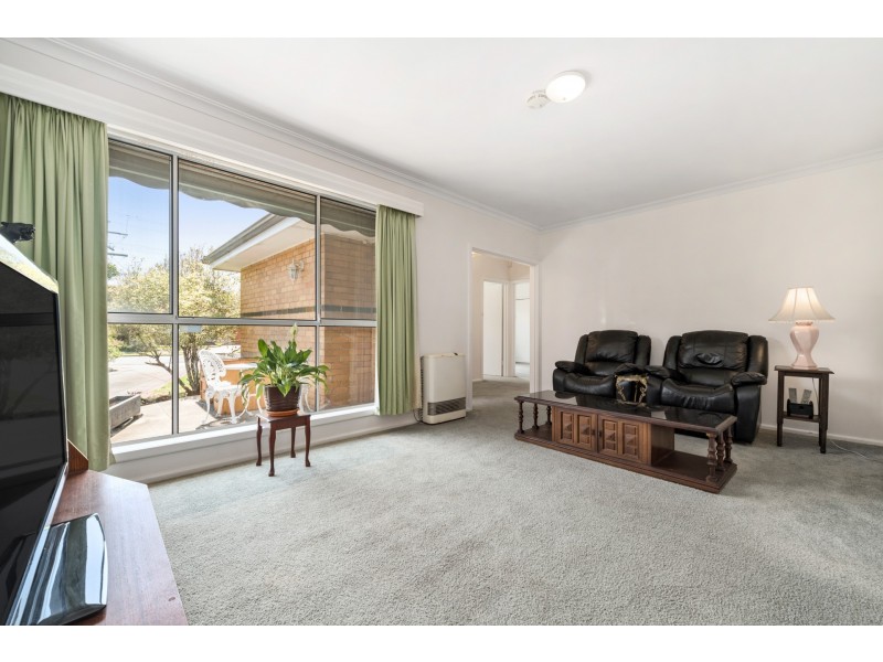 13 Coonara Avenue, Seaford VIC 3198