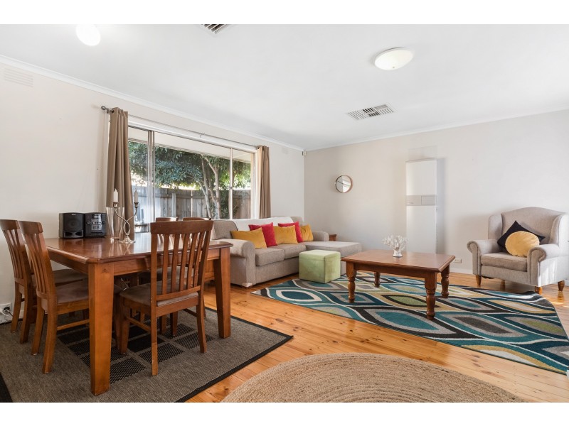 1/1 Keerok Avenue, Seaford VIC 3198