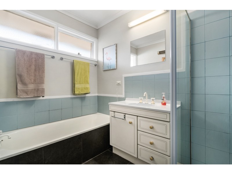 1/1 Keerok Avenue, Seaford VIC 3198