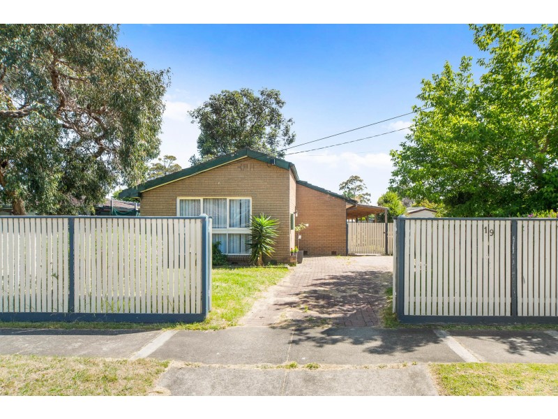 19 Centenary Street, Seaford VIC 3198