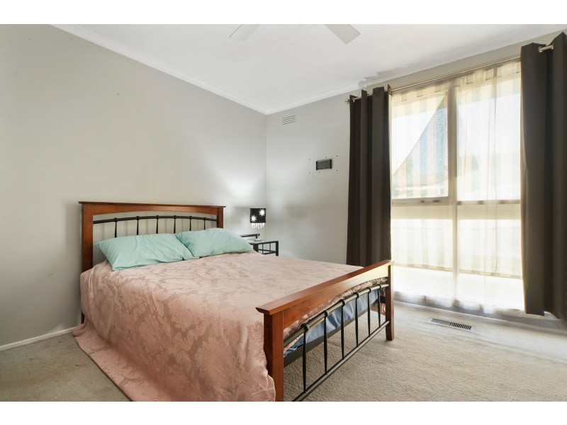 19 Centenary Street, Seaford VIC 3198