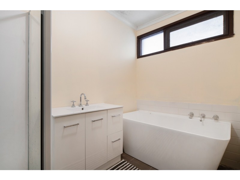 19 Centenary Street, Seaford VIC 3198