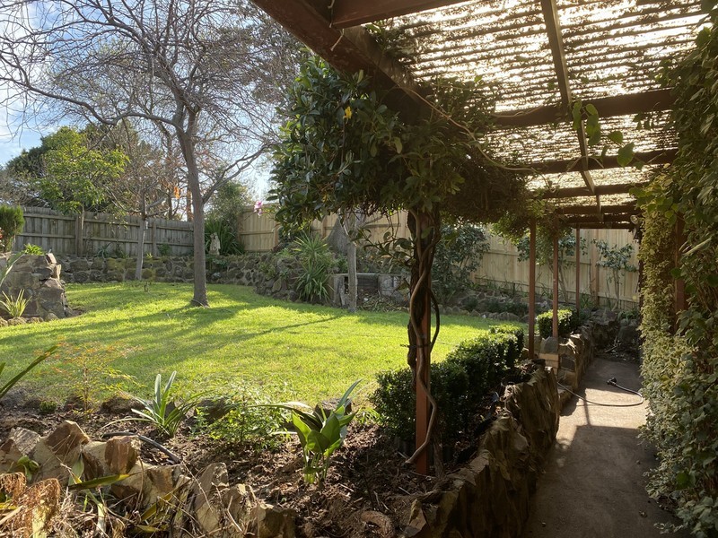 51 Hallifax Street, Seaford VIC 3198