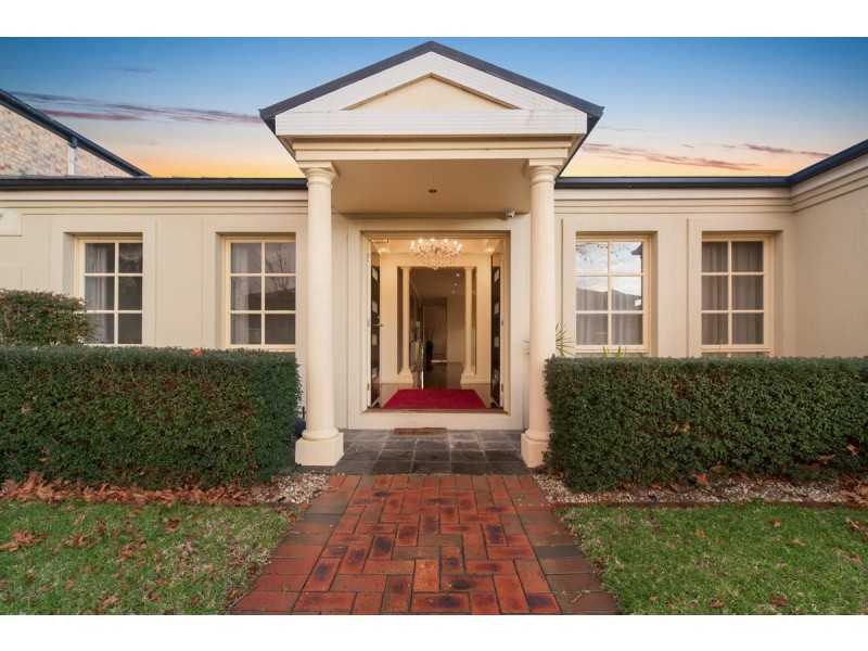 6 Governor Arthur Drive, Patterson Lakes VIC 3197