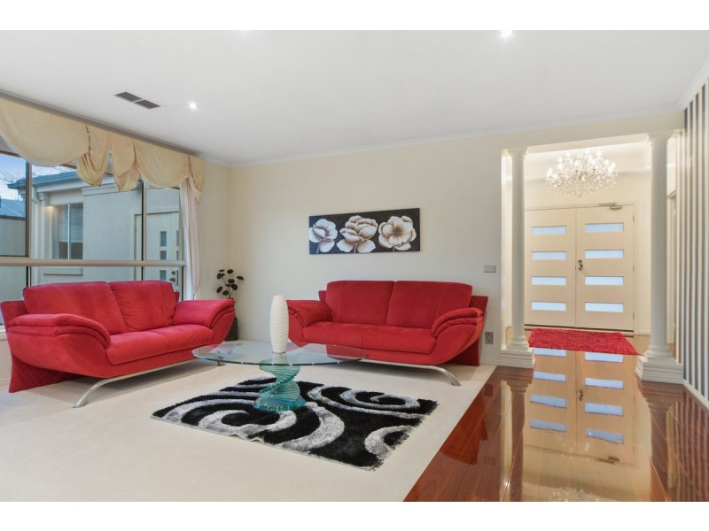 6 Governor Arthur Drive, Patterson Lakes VIC 3197