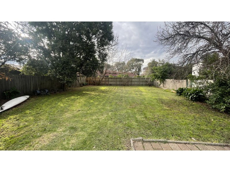 1 Mona Street, Seaford VIC 3198