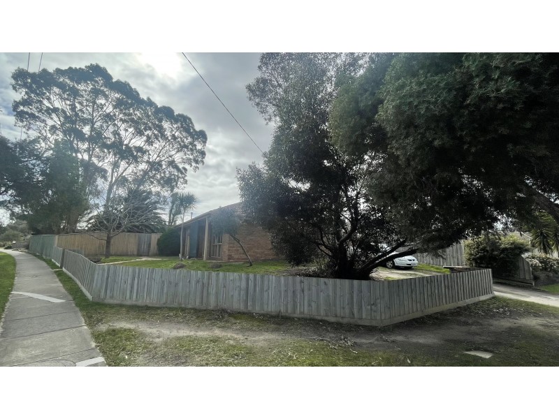 1 Heatherleigh Court, Carrum Downs VIC 3201