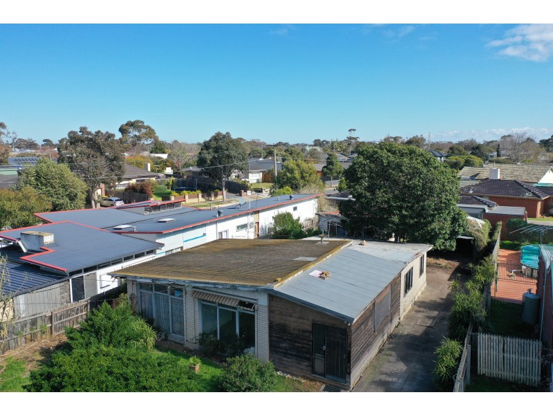 62 Wells Road, Seaford VIC 3198