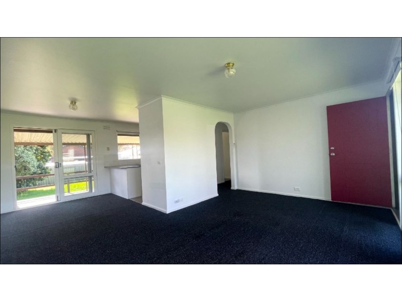 4 Akora Court, Frankston VIC 3199