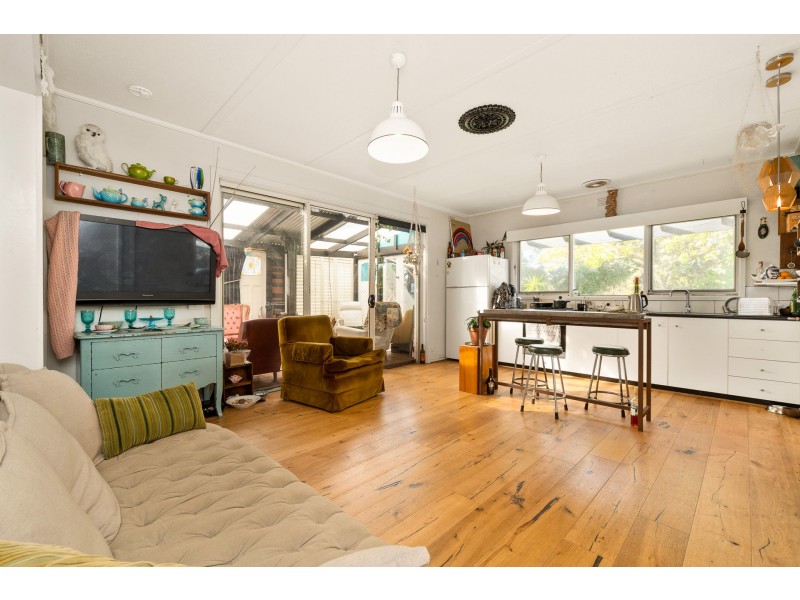 5B/70-71 Nepean Highway, Seaford VIC 3198