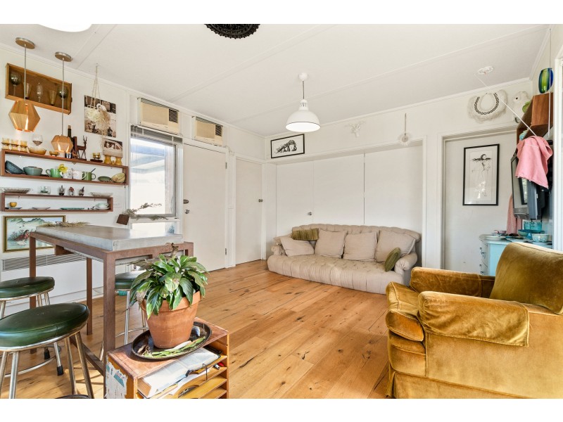 5B/70-71 Nepean Highway, Seaford VIC 3198