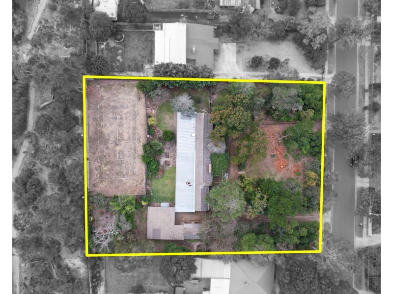 12A & 12B Kananook Avenue, Seaford VIC 3198