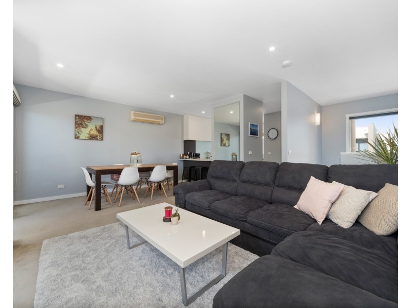 7/107 Nepean Highway, Seaford VIC 3198