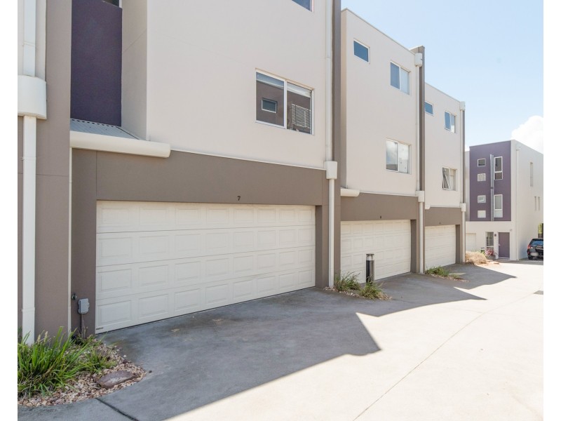 7/107 Nepean Highway, Seaford VIC 3198