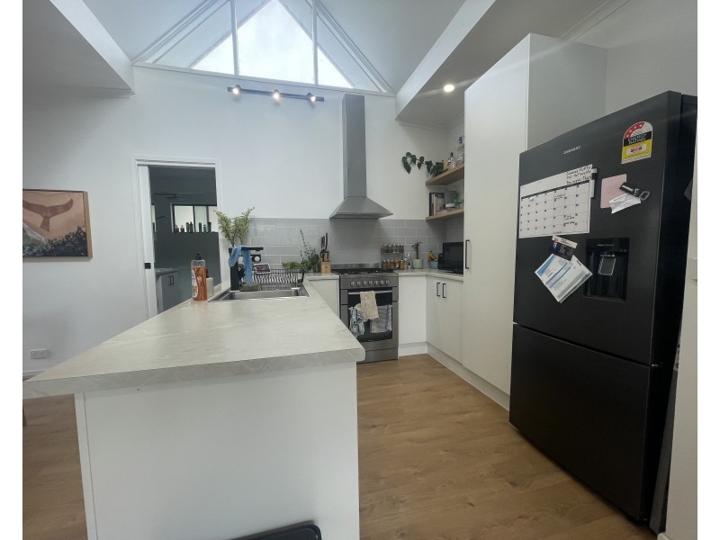 15 Lacenet Avenue, Frankston North VIC 3200