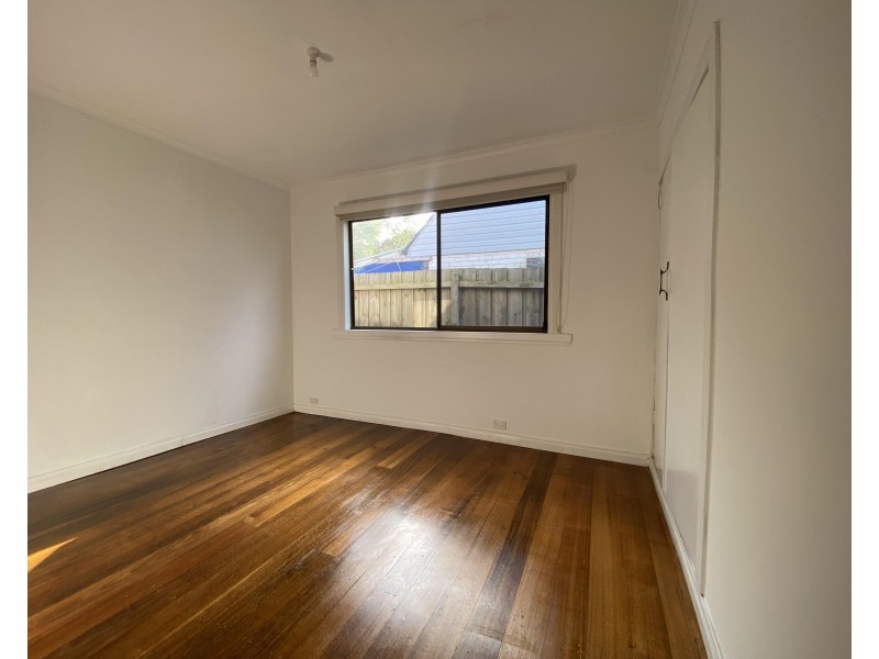 10 Inglis Avenue, Frankston VIC 3199