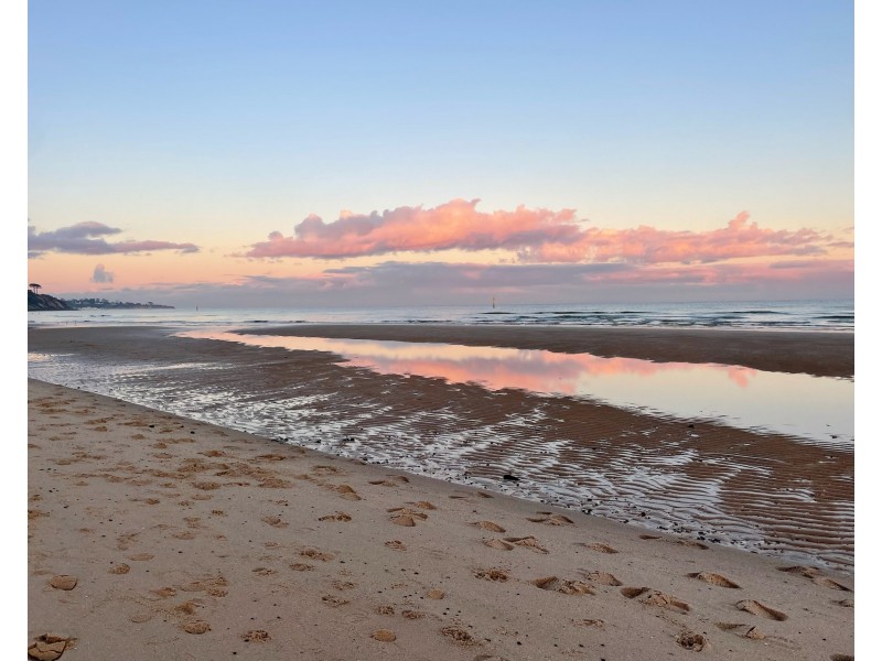 2 Grand View Grove, Frankston South VIC 3199