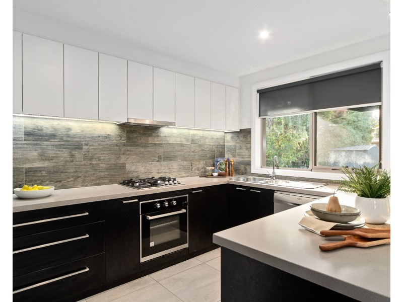 13 Naranga Crescent, Frankston VIC 3199