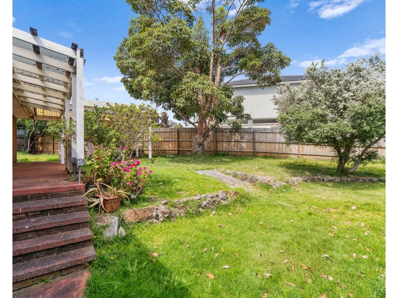 17 Malcolm Court, Frankston VIC 3199