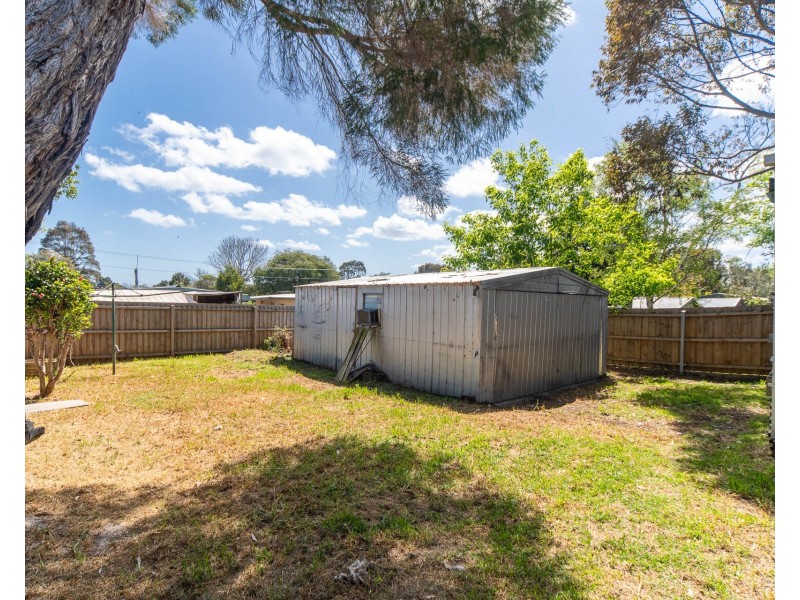 9 Coprosma Avenue, Frankston VIC 3199