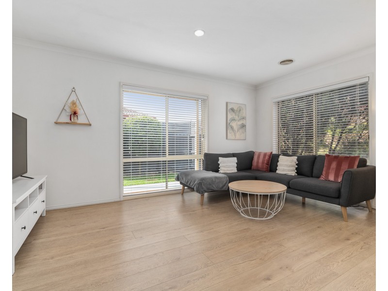 2/145 Austin Road, Seaford VIC 3198