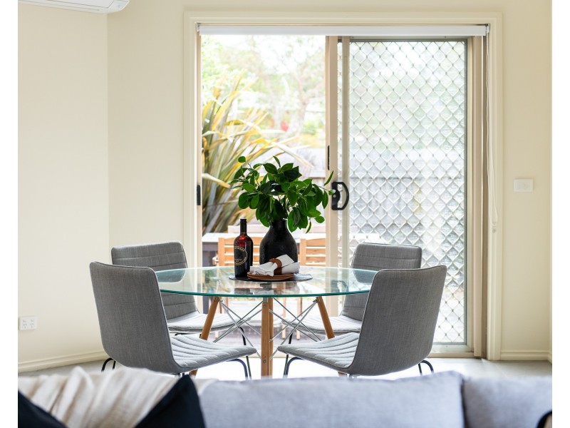 4/10 Raymond Street, Somerville VIC 3912