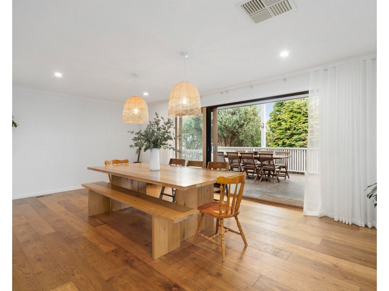 42 Christopher Drive, Frankston South VIC 3199
