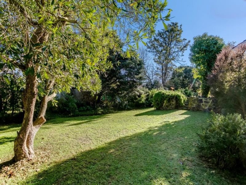 98-100 Kars Street, Frankston South VIC 3199