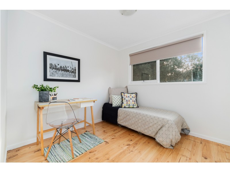35 Whitford Way, Frankston VIC 3199