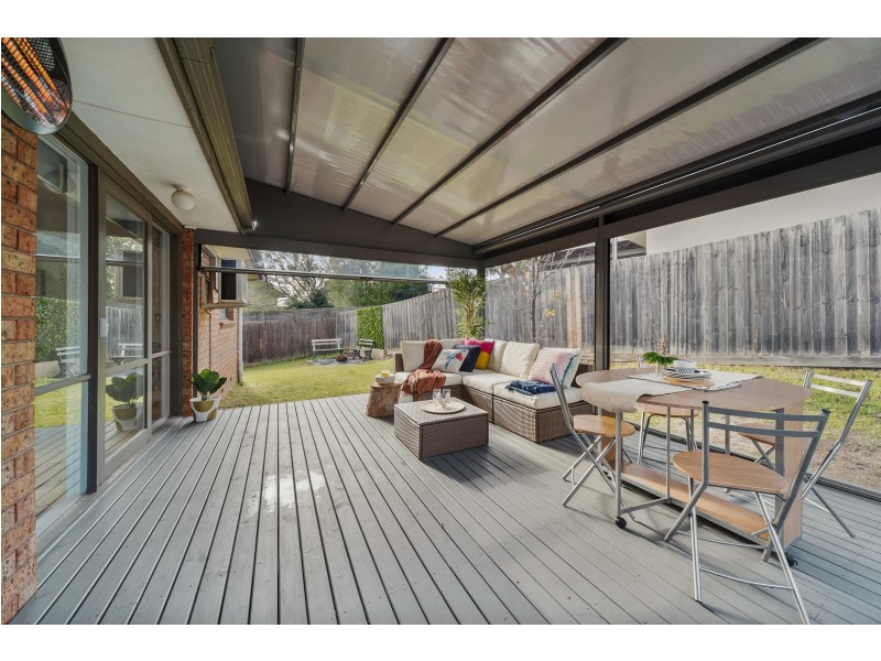 35 Whitford Way, Frankston VIC 3199