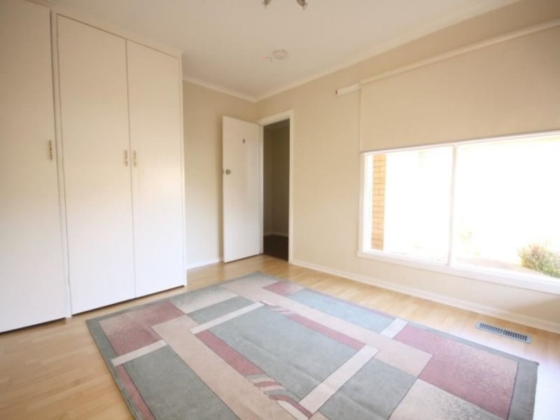 Room 3 & 6/35 Heatherhill Road, Frankston VIC 3199