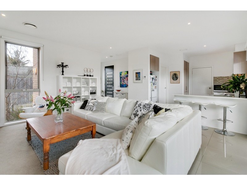 2/4 Denbigh Street, Frankston VIC 3199