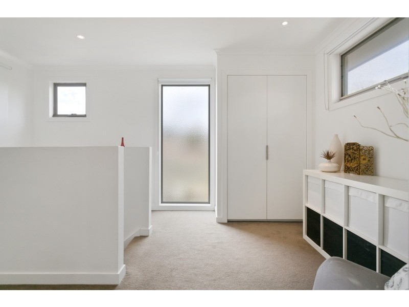 2/4 Denbigh Street, Frankston VIC 3199