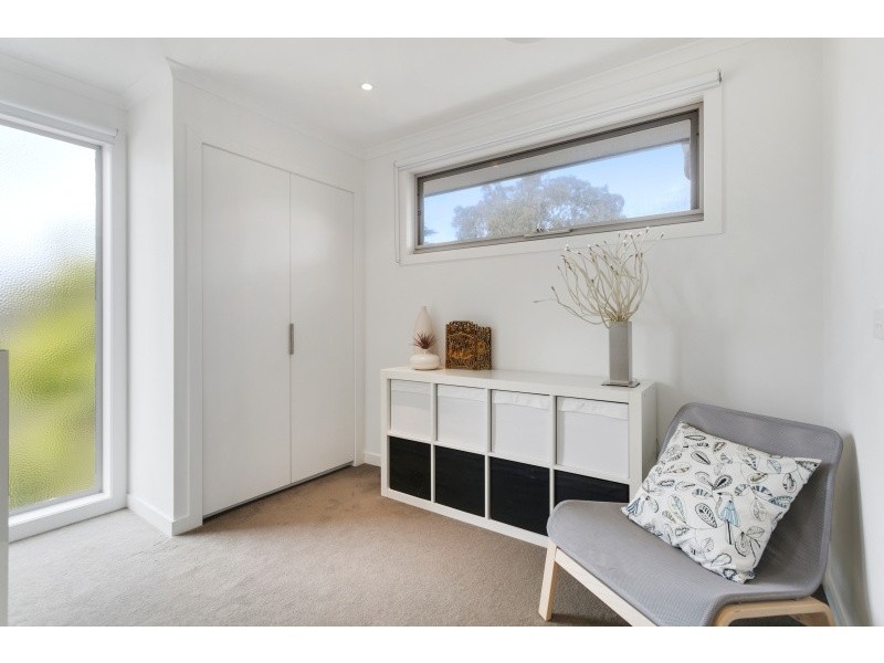 2/4 Denbigh Street, Frankston VIC 3199