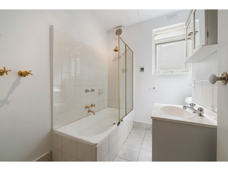 3/9 Whitmuir Road, Bentleigh VIC 3204