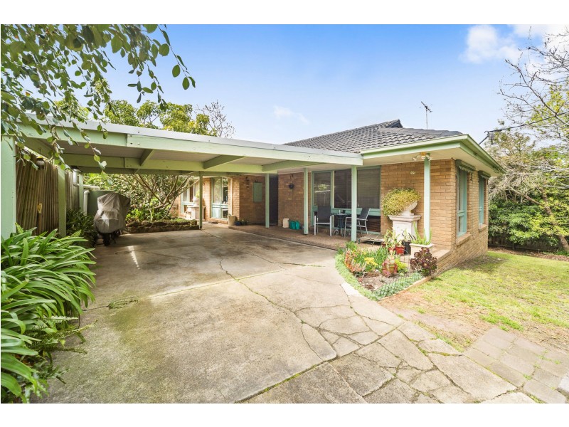 31 Scoble Street, Frankston South VIC 3199