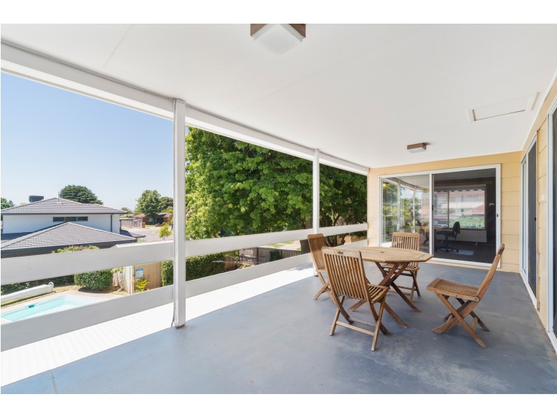 37 Summit Road, Frankston VIC 3199