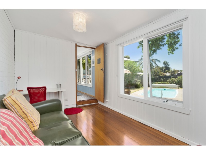 37 Summit Road, Frankston VIC 3199