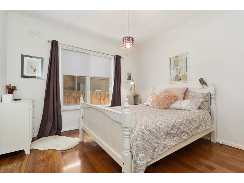 37 Summit Road, Frankston VIC 3199