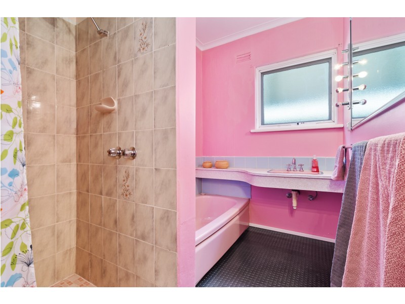 37 Summit Road, Frankston VIC 3199