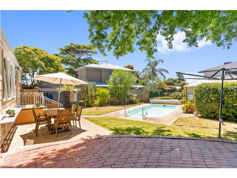 37 Summit Road, Frankston VIC 3199