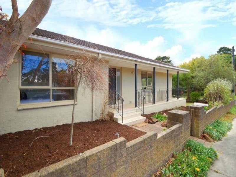 37 Blaxland Avenue, Frankston South VIC 3199