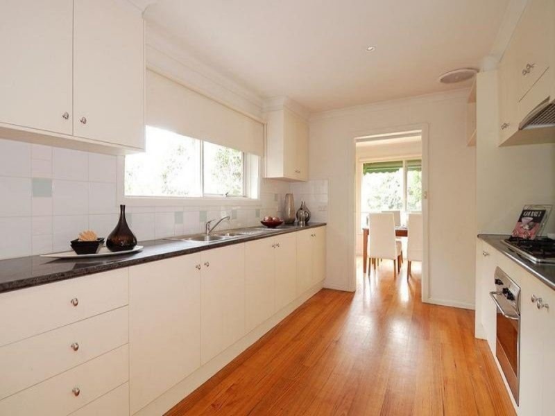 37 Blaxland Avenue, Frankston South VIC 3199