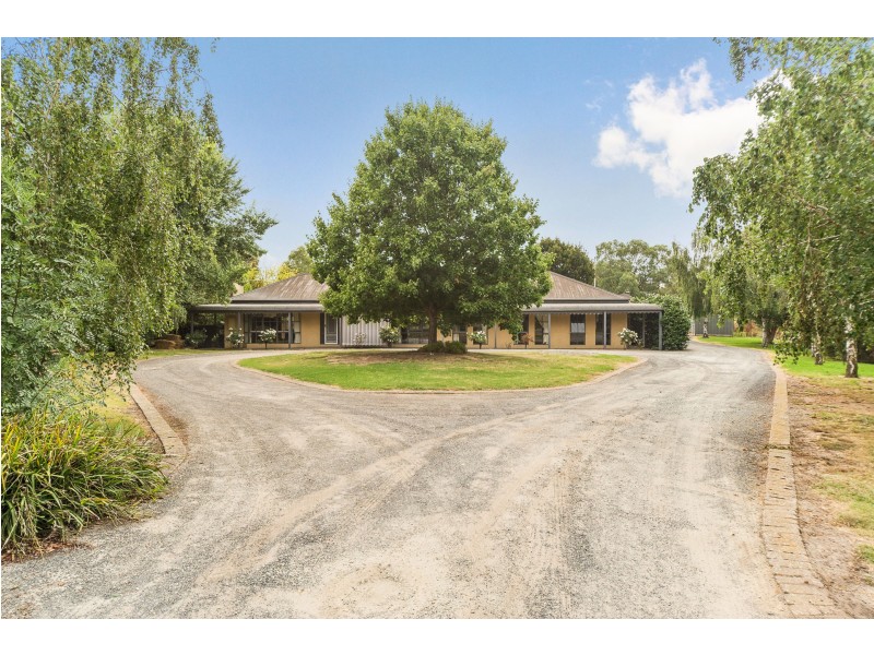5 The Knoll, Somerville VIC 3912