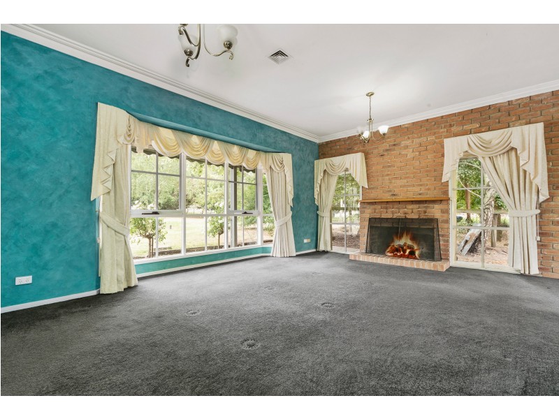 5 The Knoll, Somerville VIC 3912