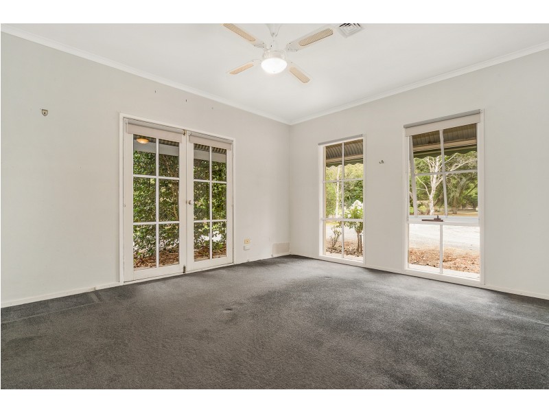 5 The Knoll, Somerville VIC 3912