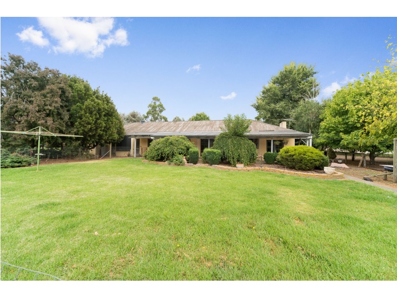 5 The Knoll, Somerville VIC 3912